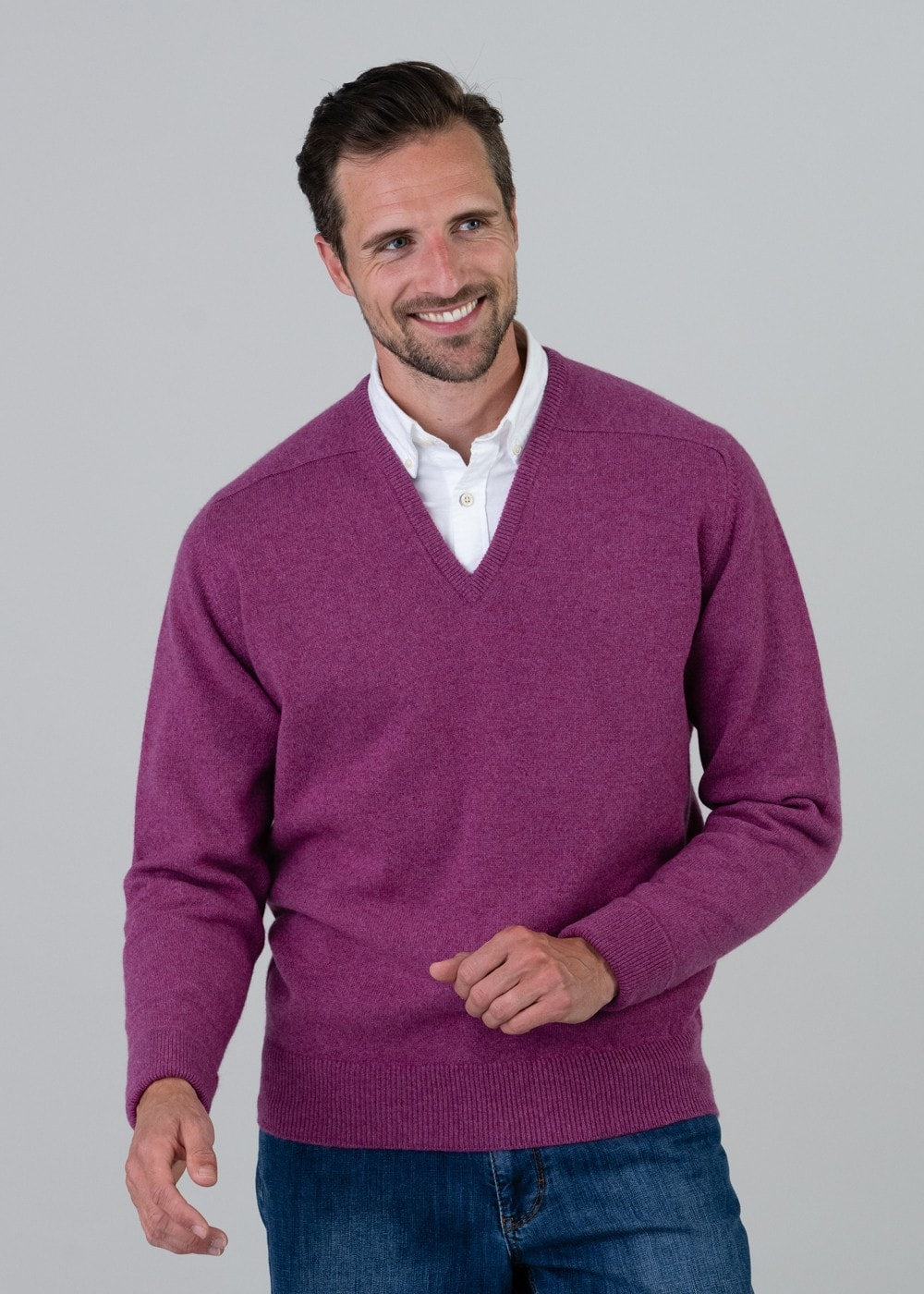 Melrose 2 Ply Cashmere V-Neck - Loganberry - 1