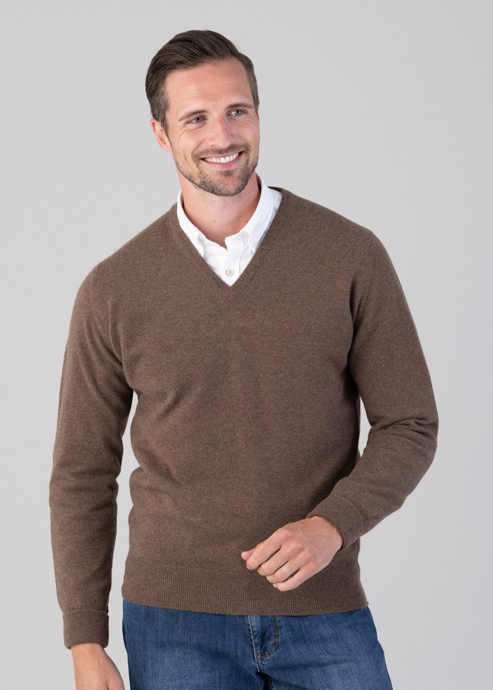 Oxton 1 Ply Cashmere V-Neck - Mocha - 1