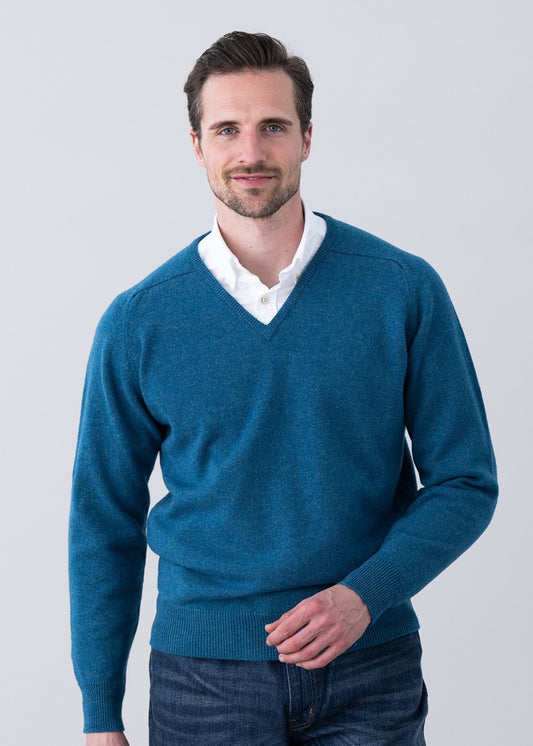 Leven 2 Ply Lambswool V-Neck - Mallard - 1