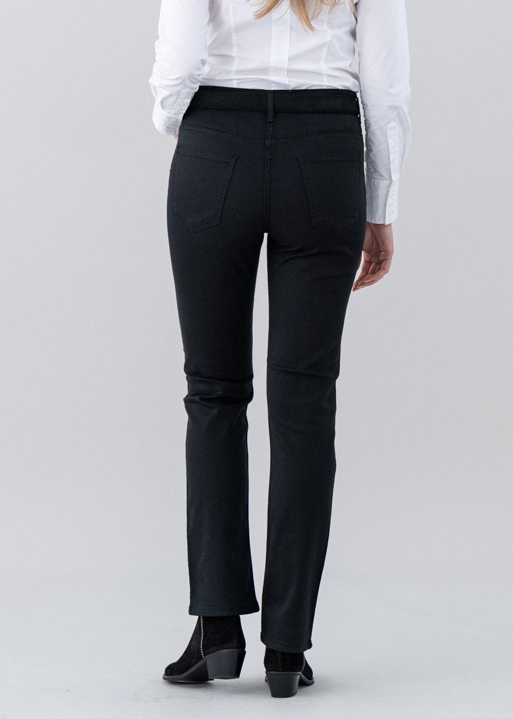 Guapa Straight Leg Jeans - Black - 4