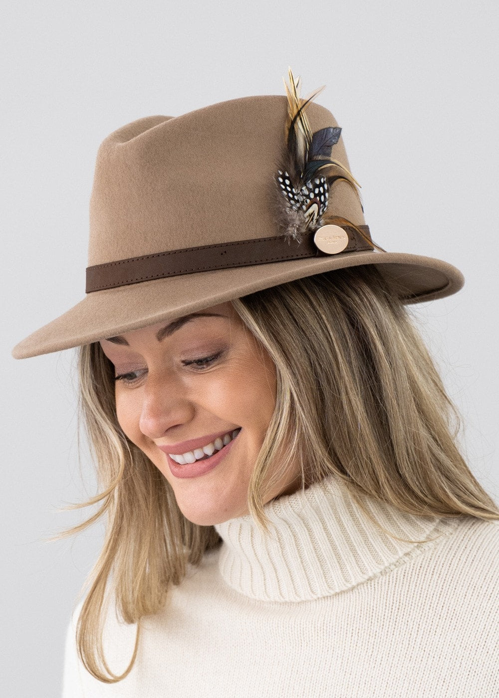 Suffolk Fedora Fawn Side Feather - Camel - 4