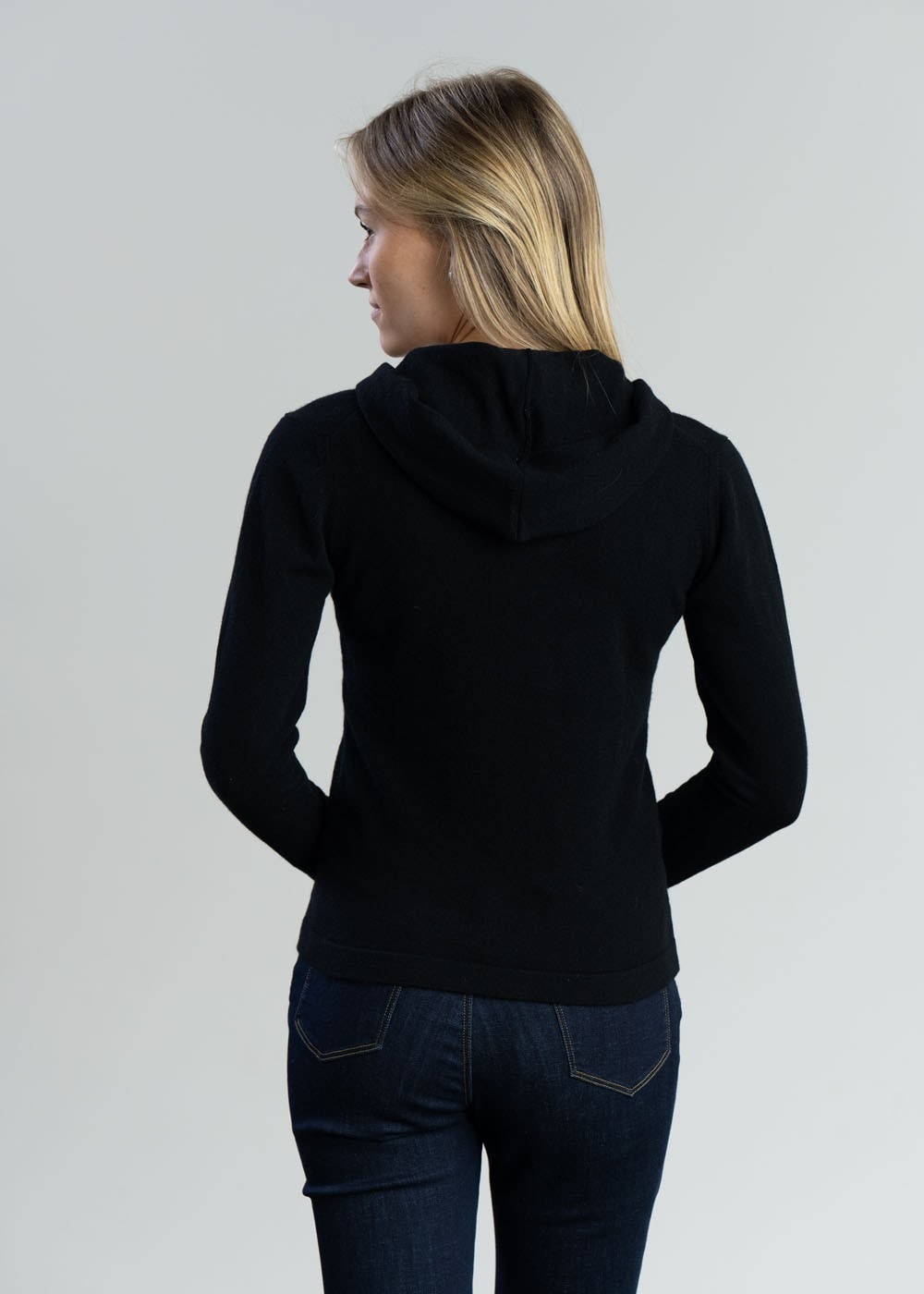 Millie Cashmere Hoodie - Black - 4