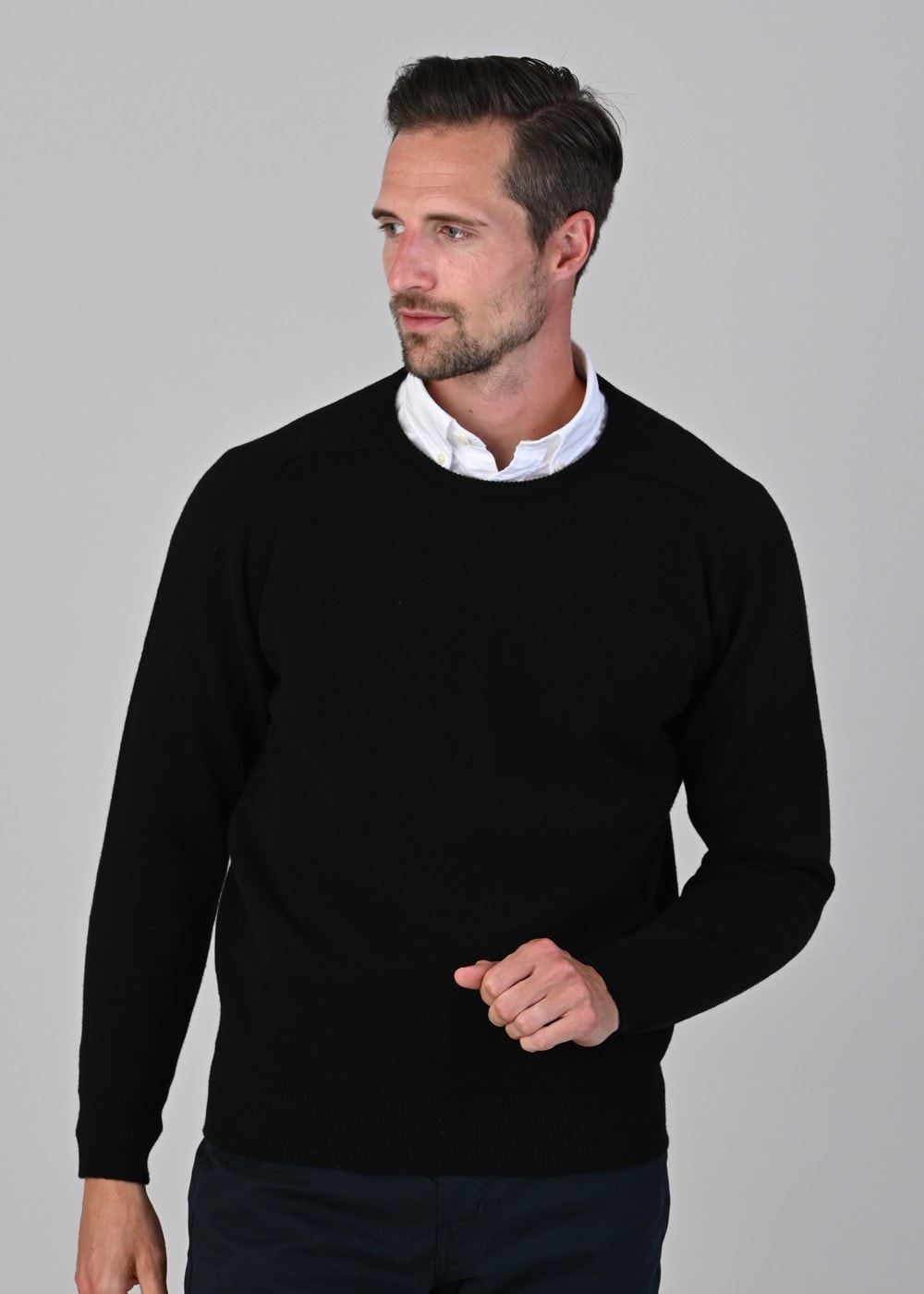 Leven 2 Ply Lambswool Crew Neck - Black - 1