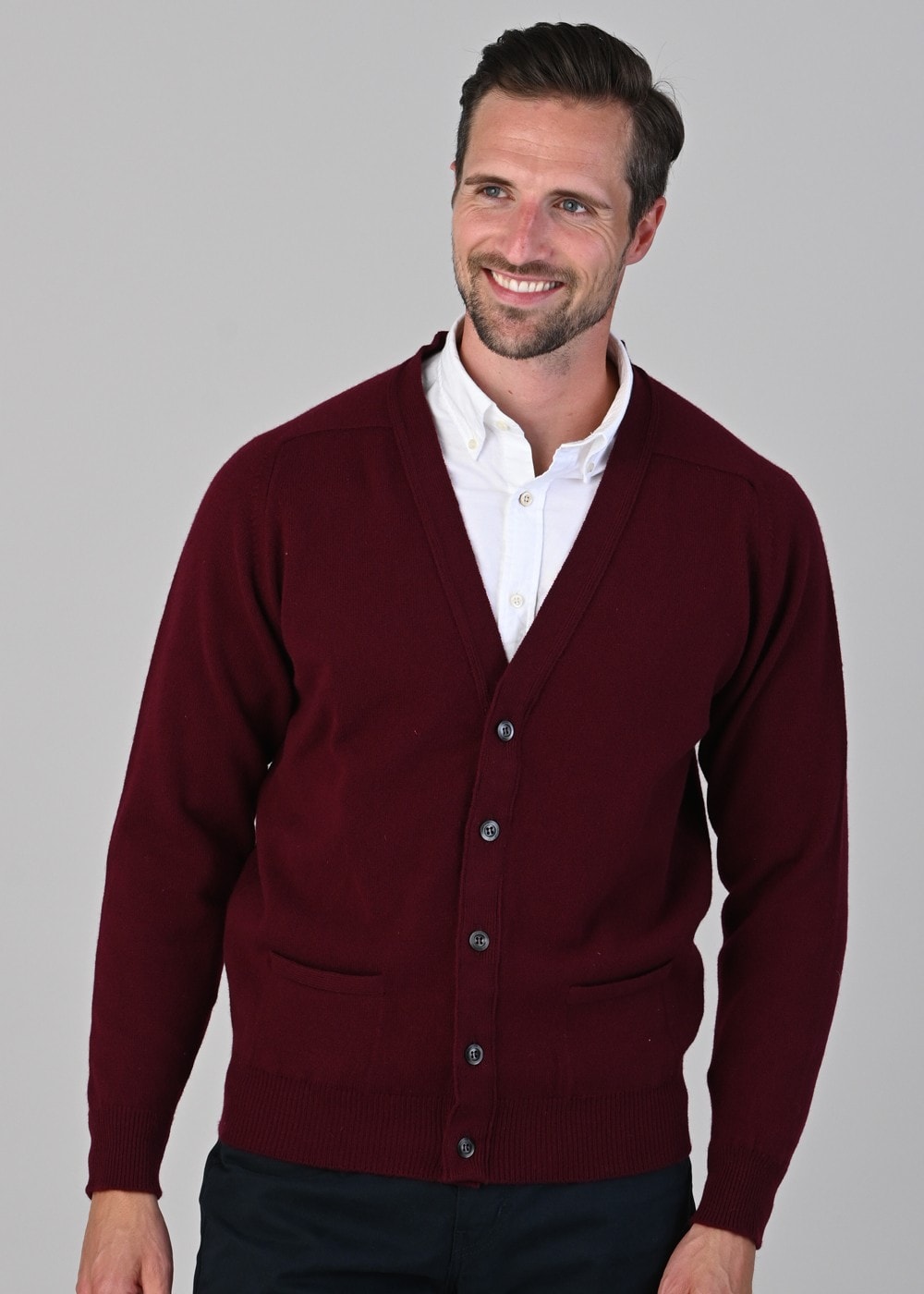 Leven 2 Ply Lambswool Cardigan - Bordeaux - 4