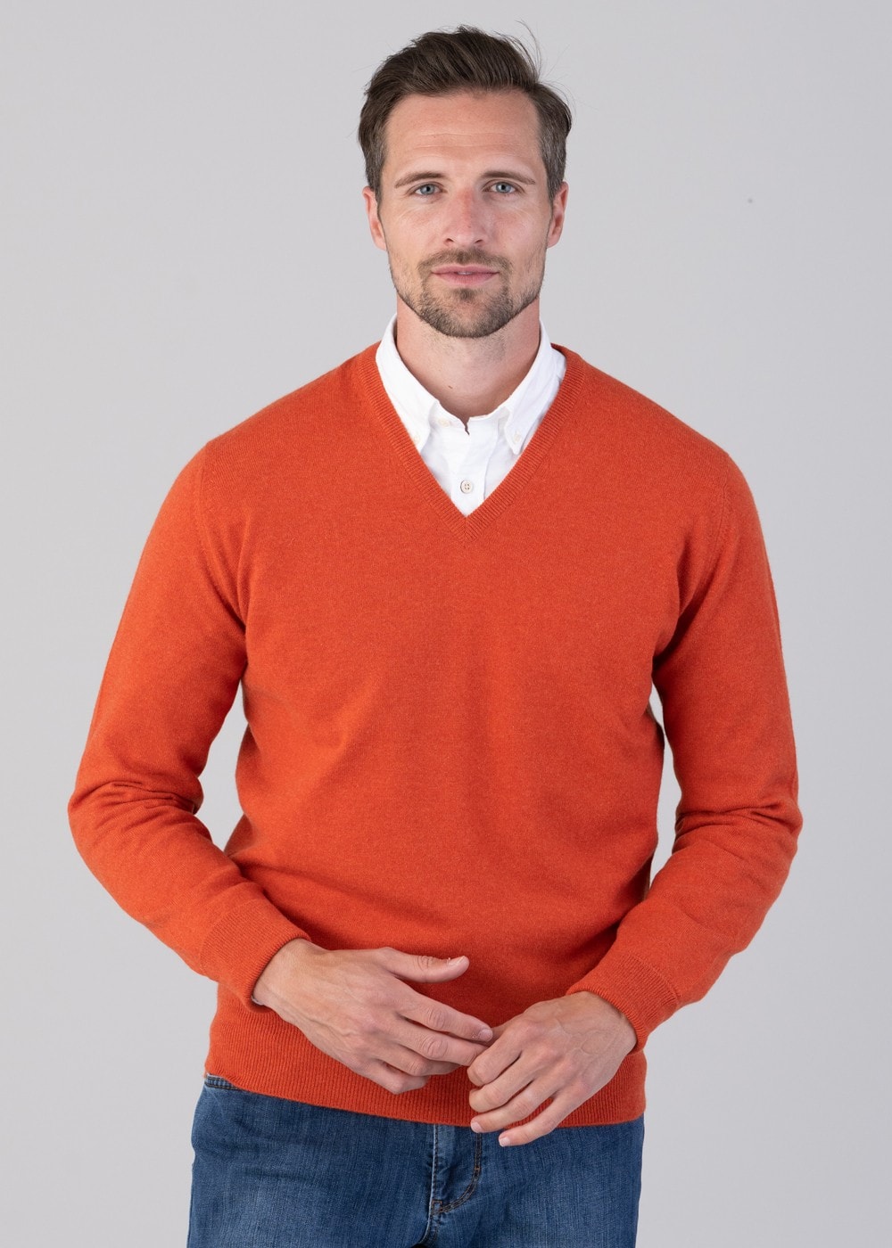 Oxton 1 Ply Cashmere V-Neck - Furnace - 4