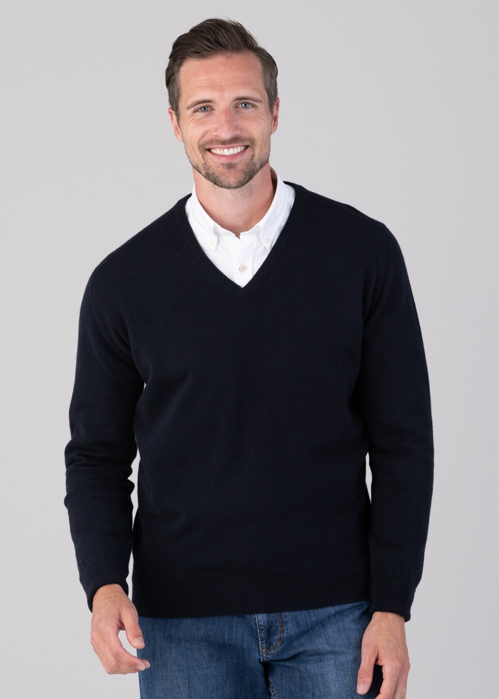 Oxton 1 Ply Cashmere V-Neck - Navy - 3