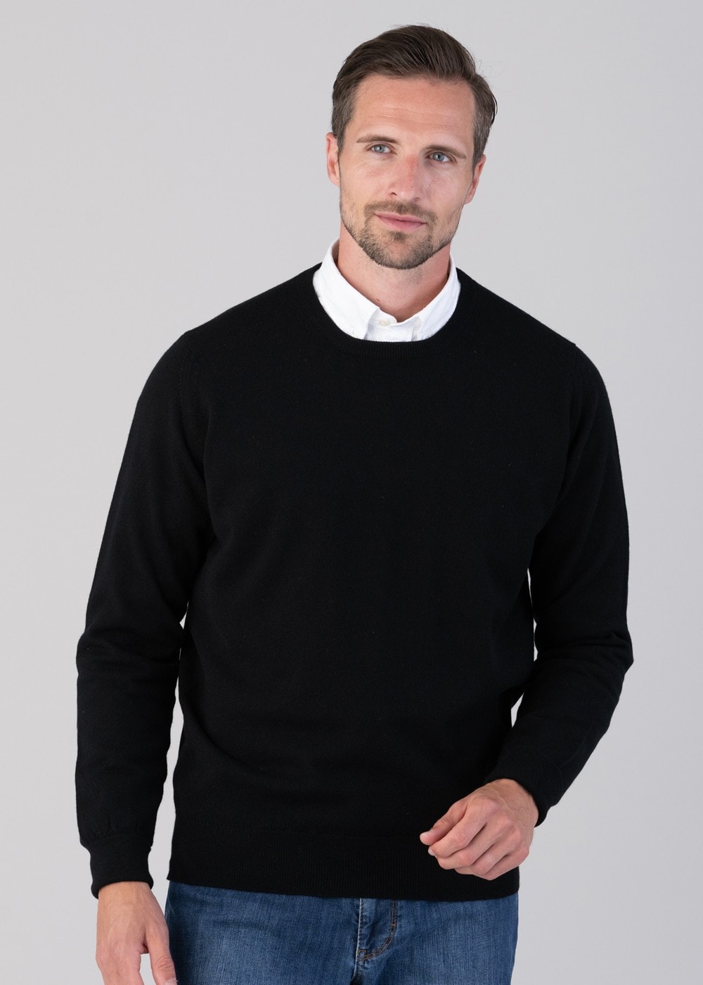 Oxton 1 Ply Cashmere Crew Neck - Black - 3