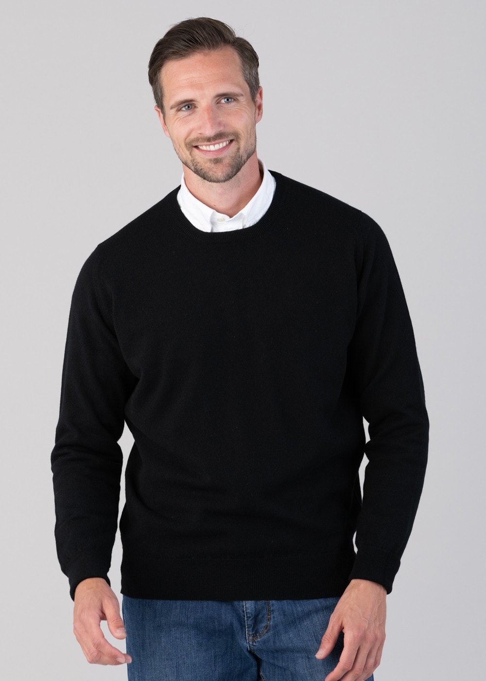 Oxton 1 Ply Cashmere Crew Neck - Black - 4