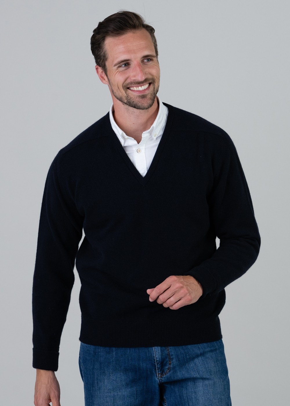 Melrose 2 Ply Cashmere V-Neck - Navy - 3