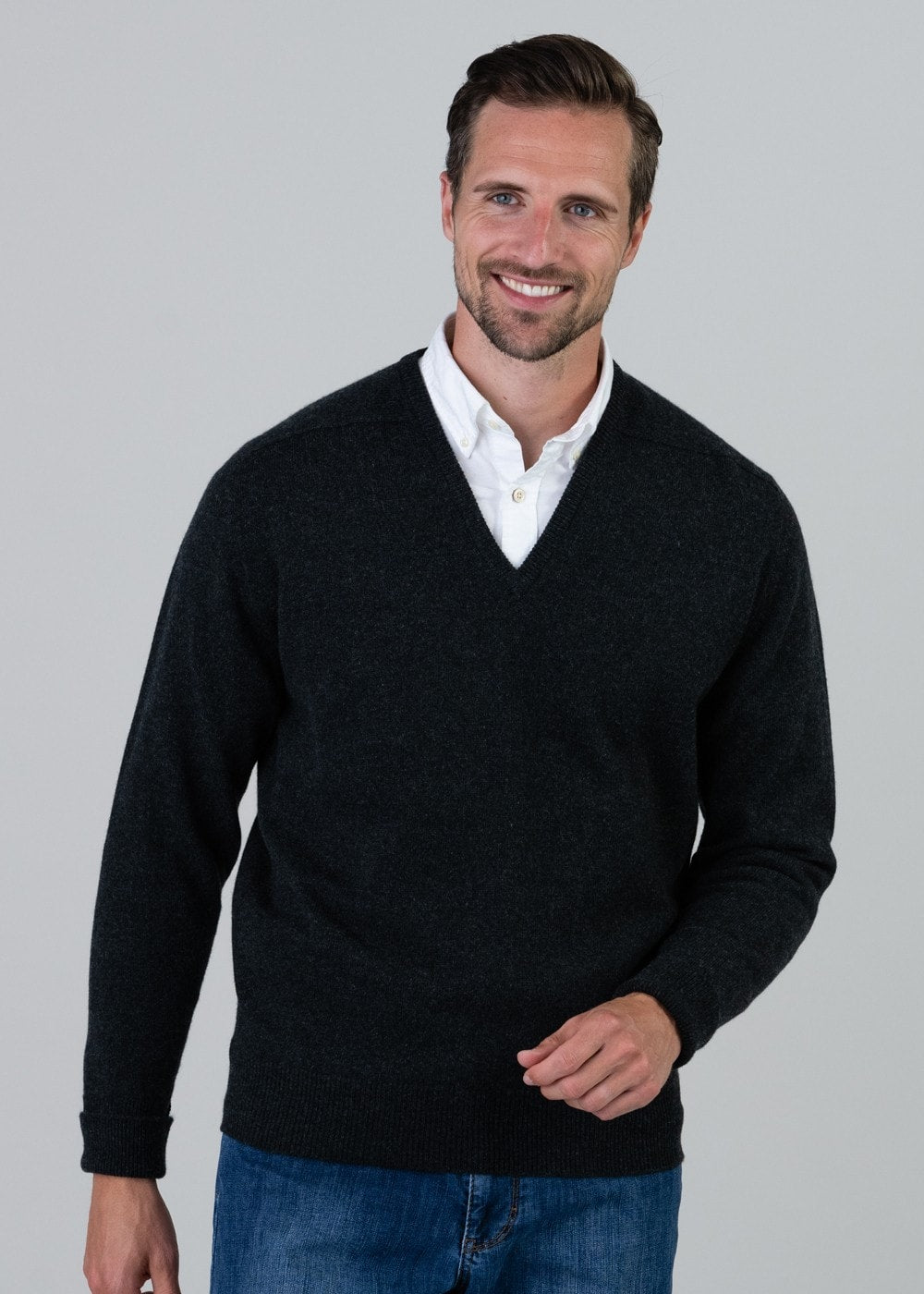 Melrose 2 Ply Cashmere V-Neck - Charcoal - 3