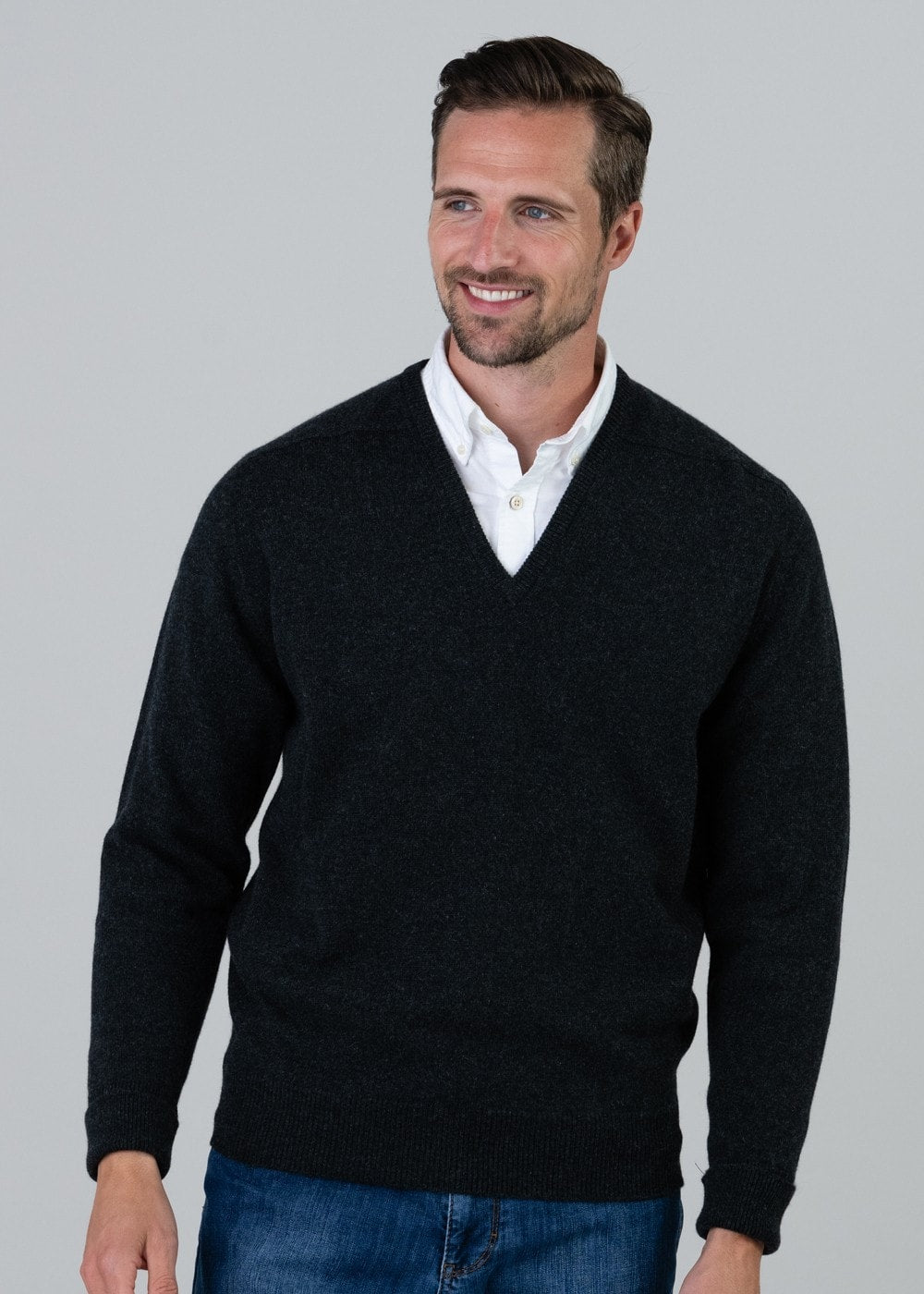 Melrose 2 Ply Cashmere V-Neck - Charcoal - 4