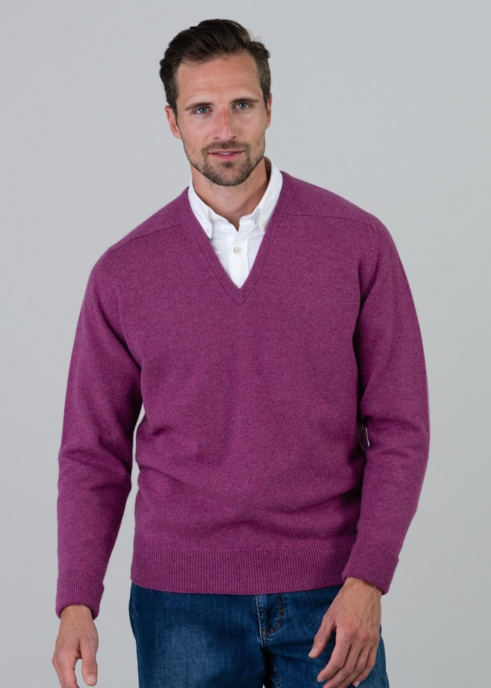 Melrose 2 Ply Cashmere V-Neck - Loganberry - 3