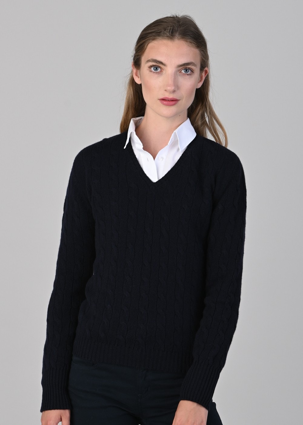 Sophia Cashmere Cable Vee Neck - Navy - 4