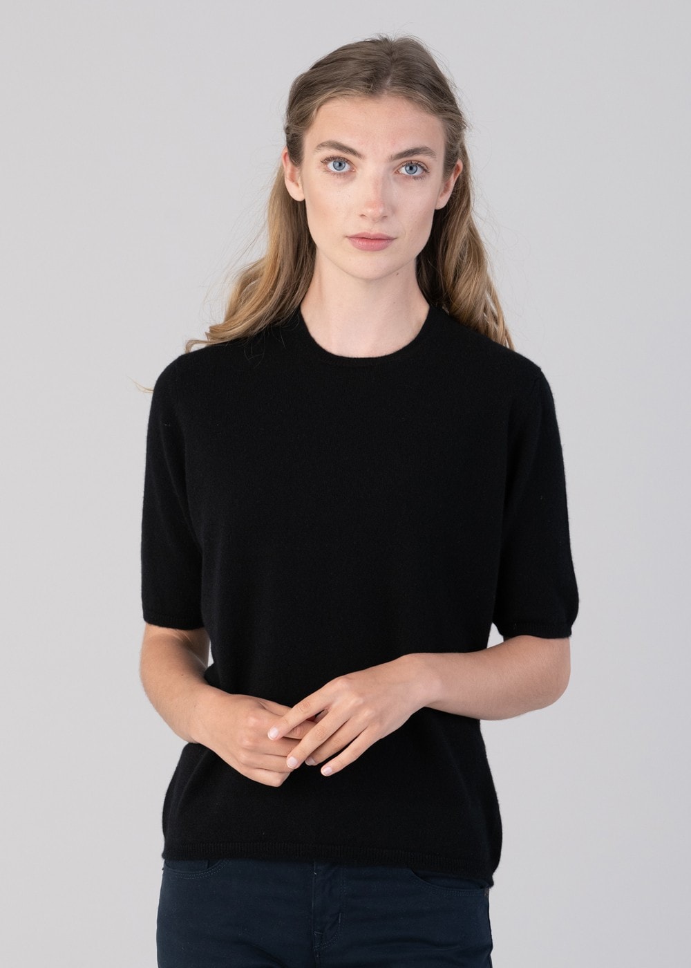 Millie Cashmere Short Sleeve Crew - Black - 2