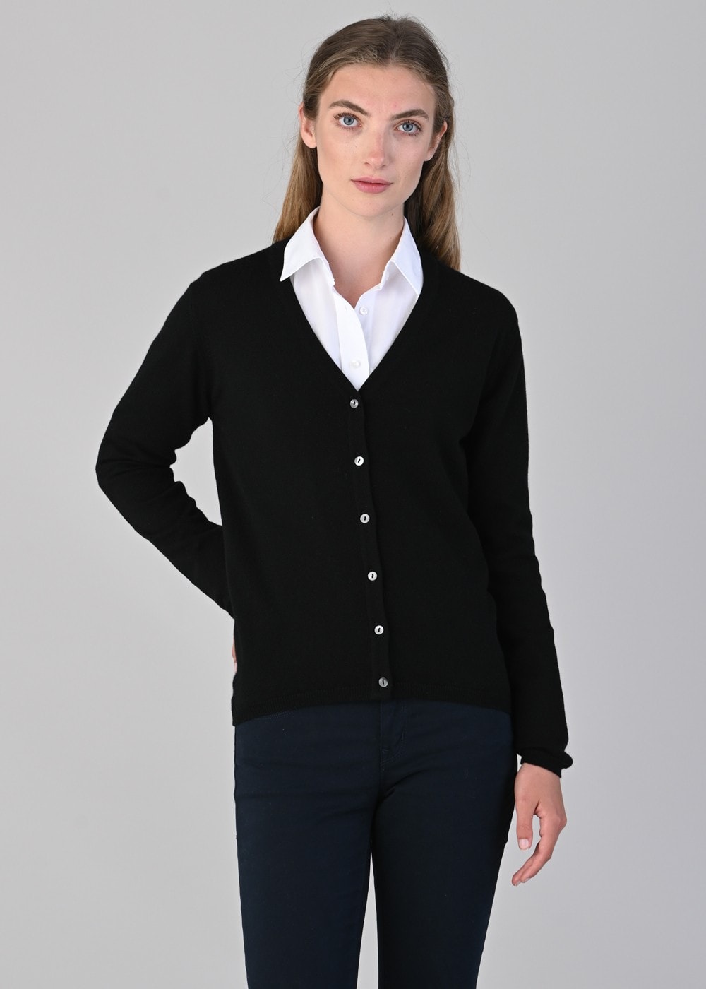 Millie Cashmere Vee Cardigan - Black - 4