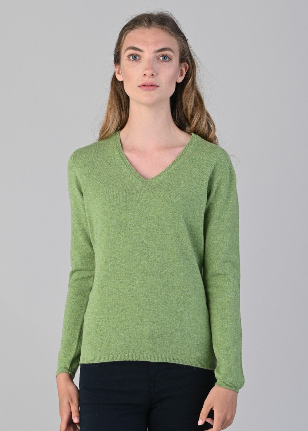 Millie Cashmere Vee Neck - Foliage - 2