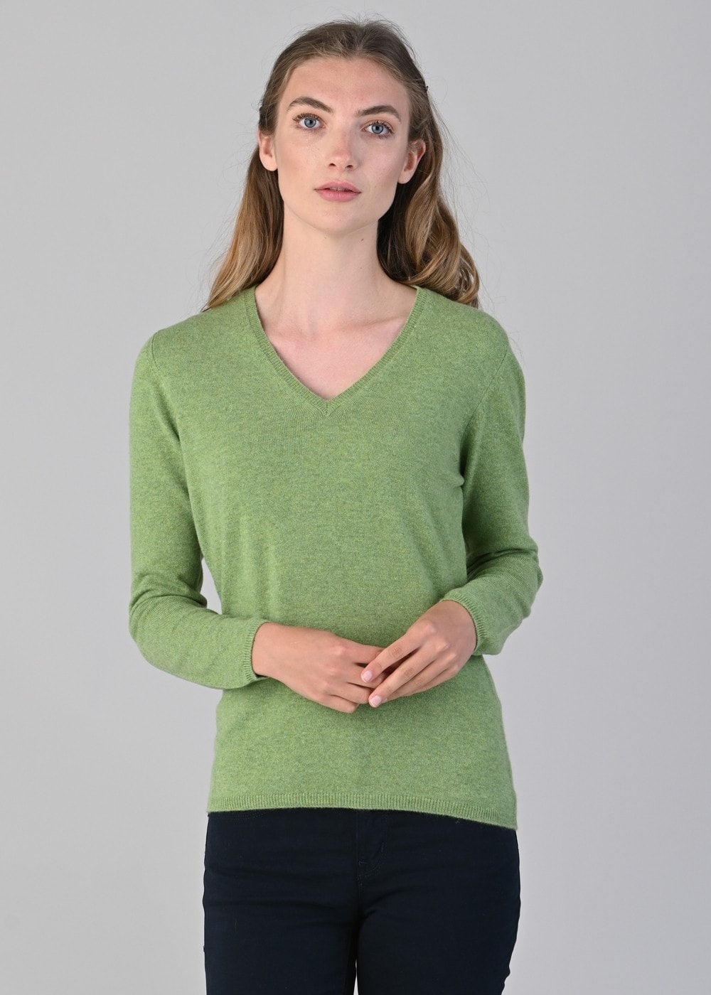 Millie Cashmere Vee Neck - Foliage - 3