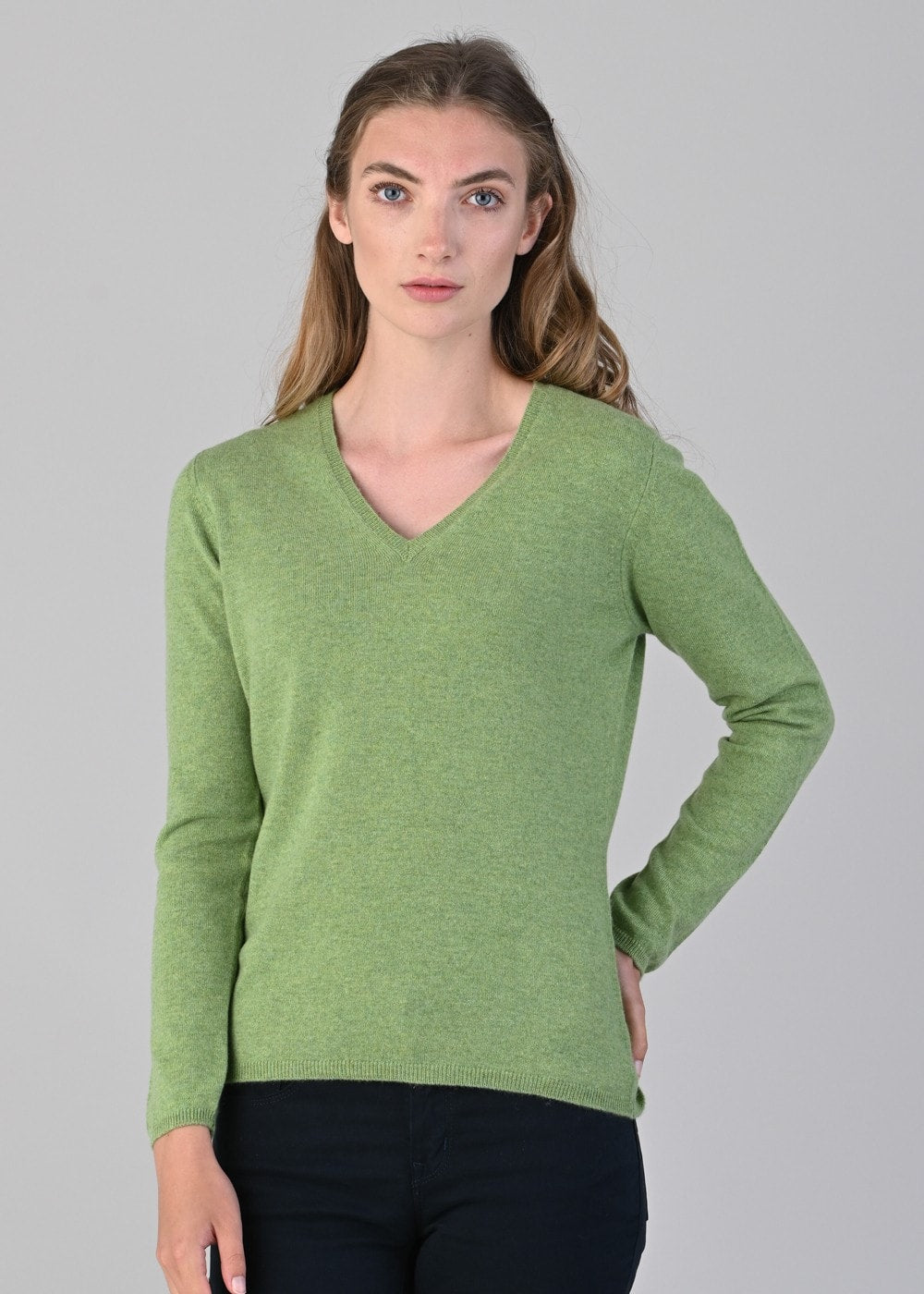 Millie Cashmere Vee Neck - Foliage - 4