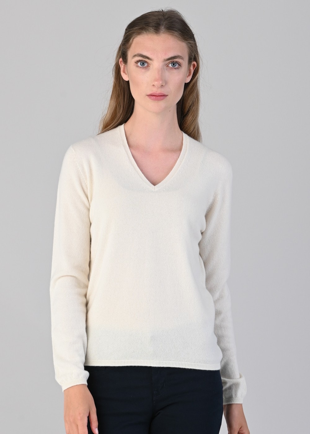 Millie Cashmere Vee Neck - White Undyed - 2