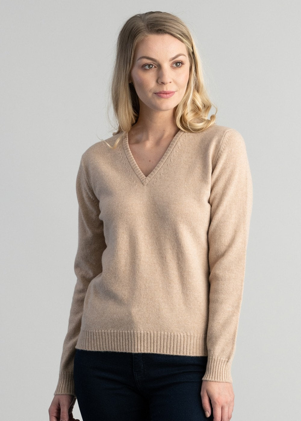 Lindsey Lambswool V-Neck - Oatmeal - 2