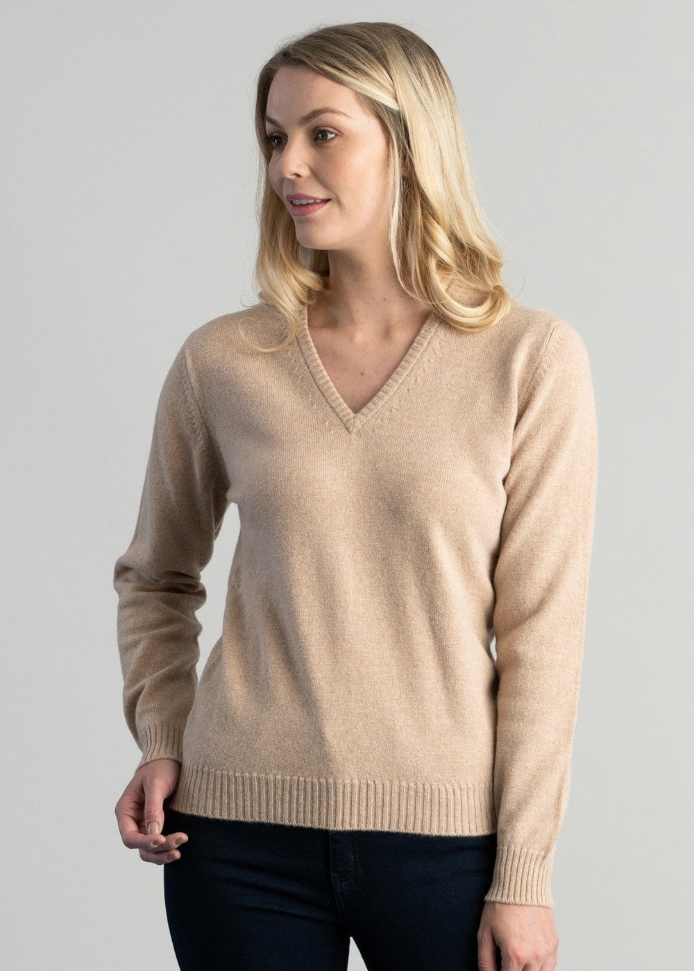 Lindsey Lambswool V-Neck - Oatmeal - 4