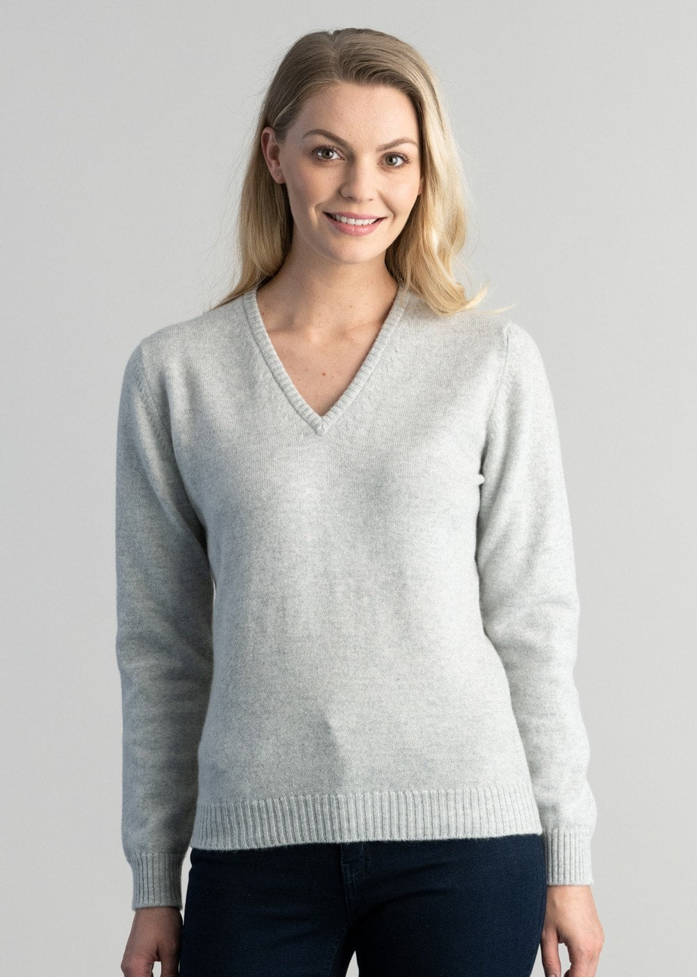 Lindsey Lambswool V-Neck - Zinc - 2