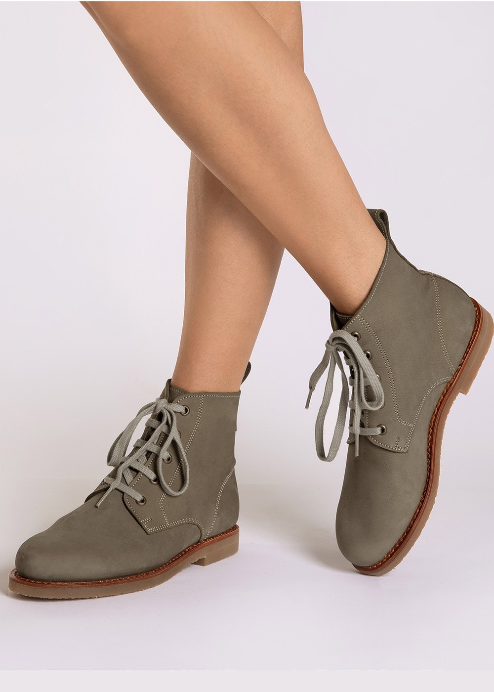 Ecuador Nubuck Boots - Sage - 2