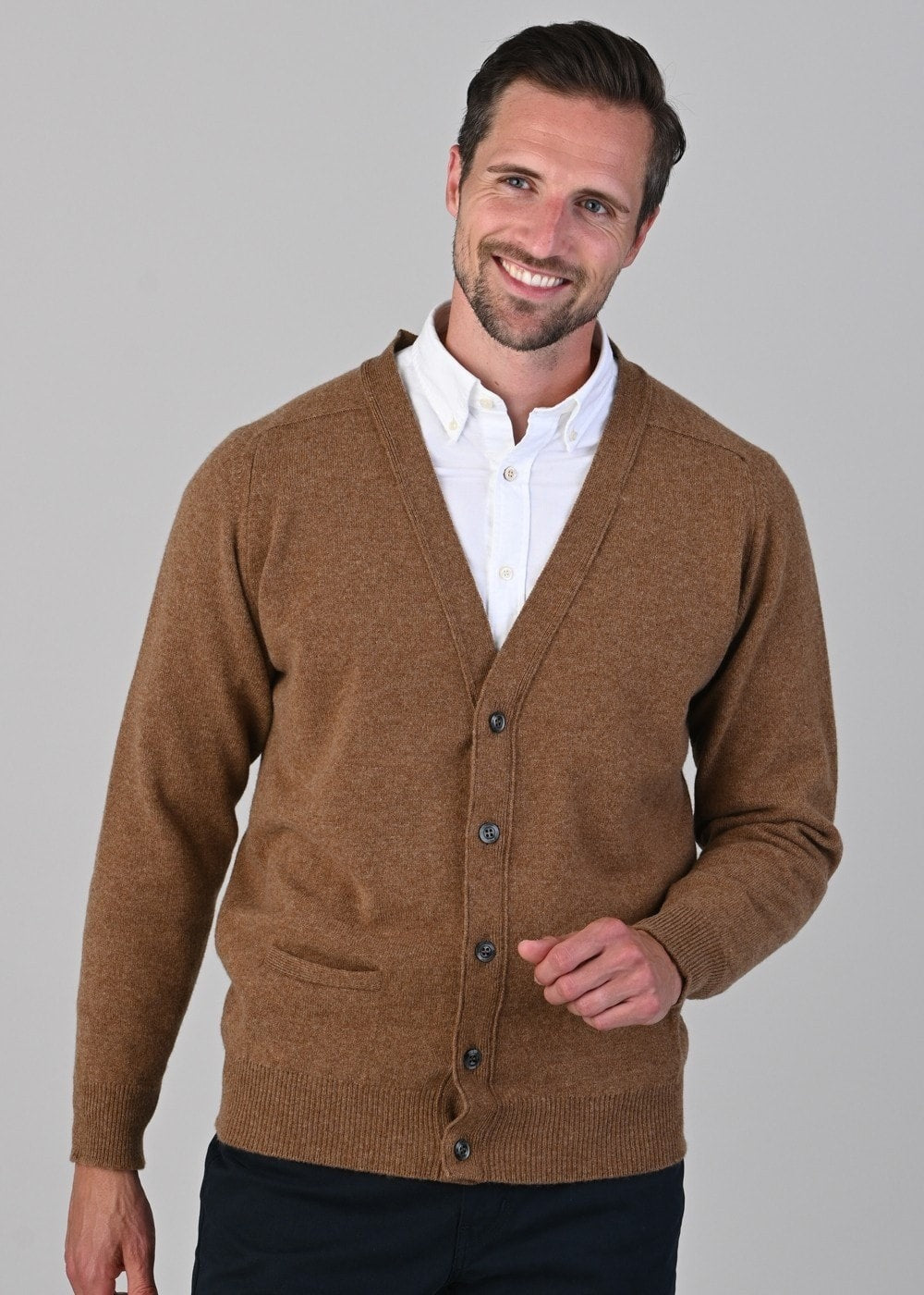 Leven 2 Ply Lambswool Cardigan - Driftwood - 4