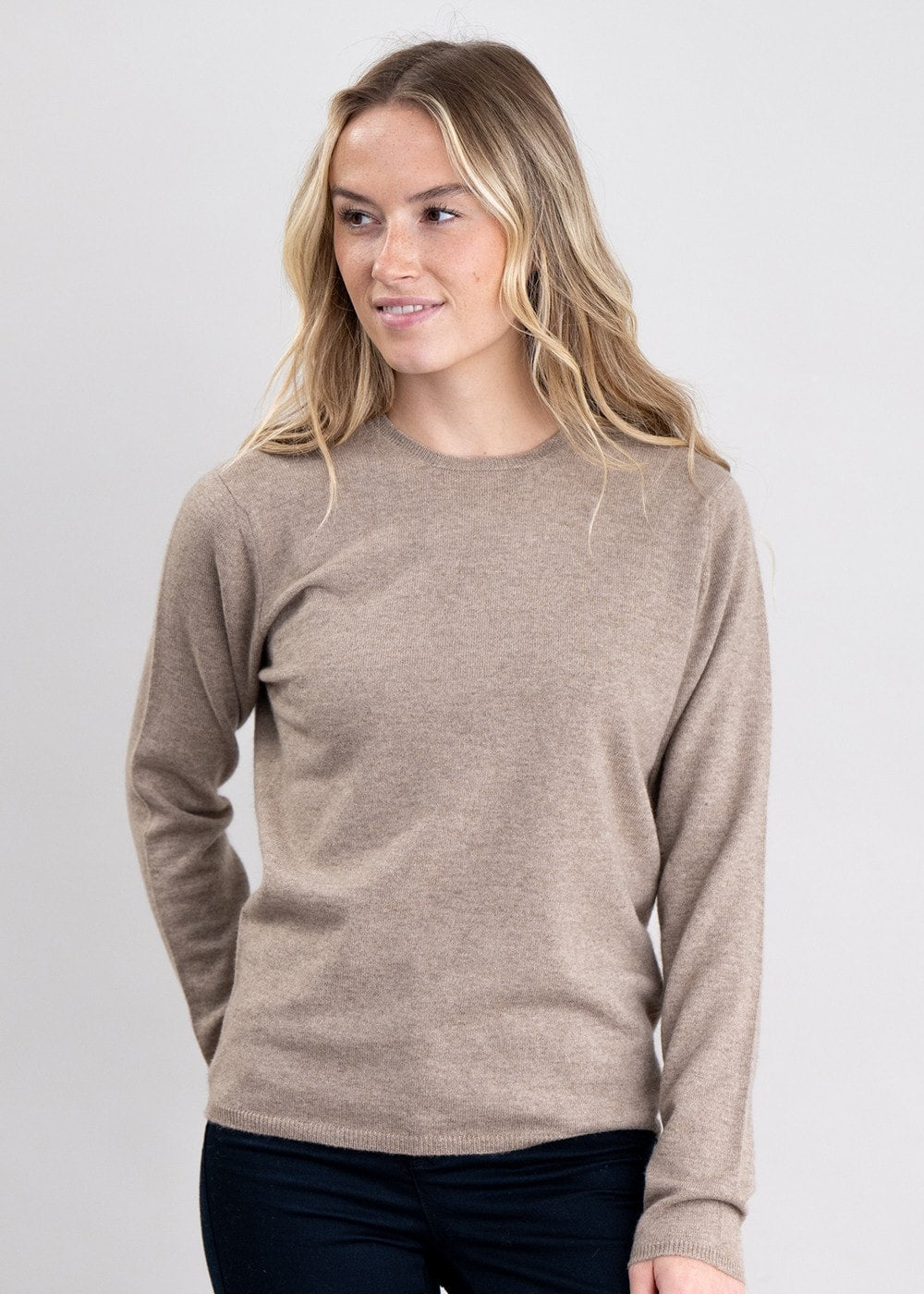 Millie Cashmere Crew Neck - Dark Natural - 2