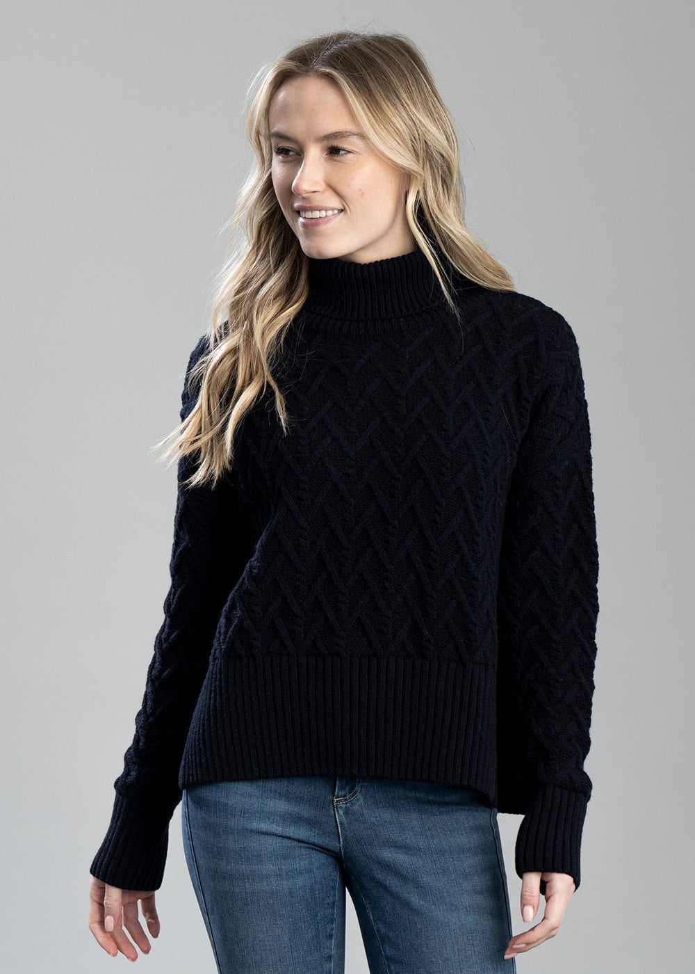 Clarence Knitted Jumper - Navy - 3