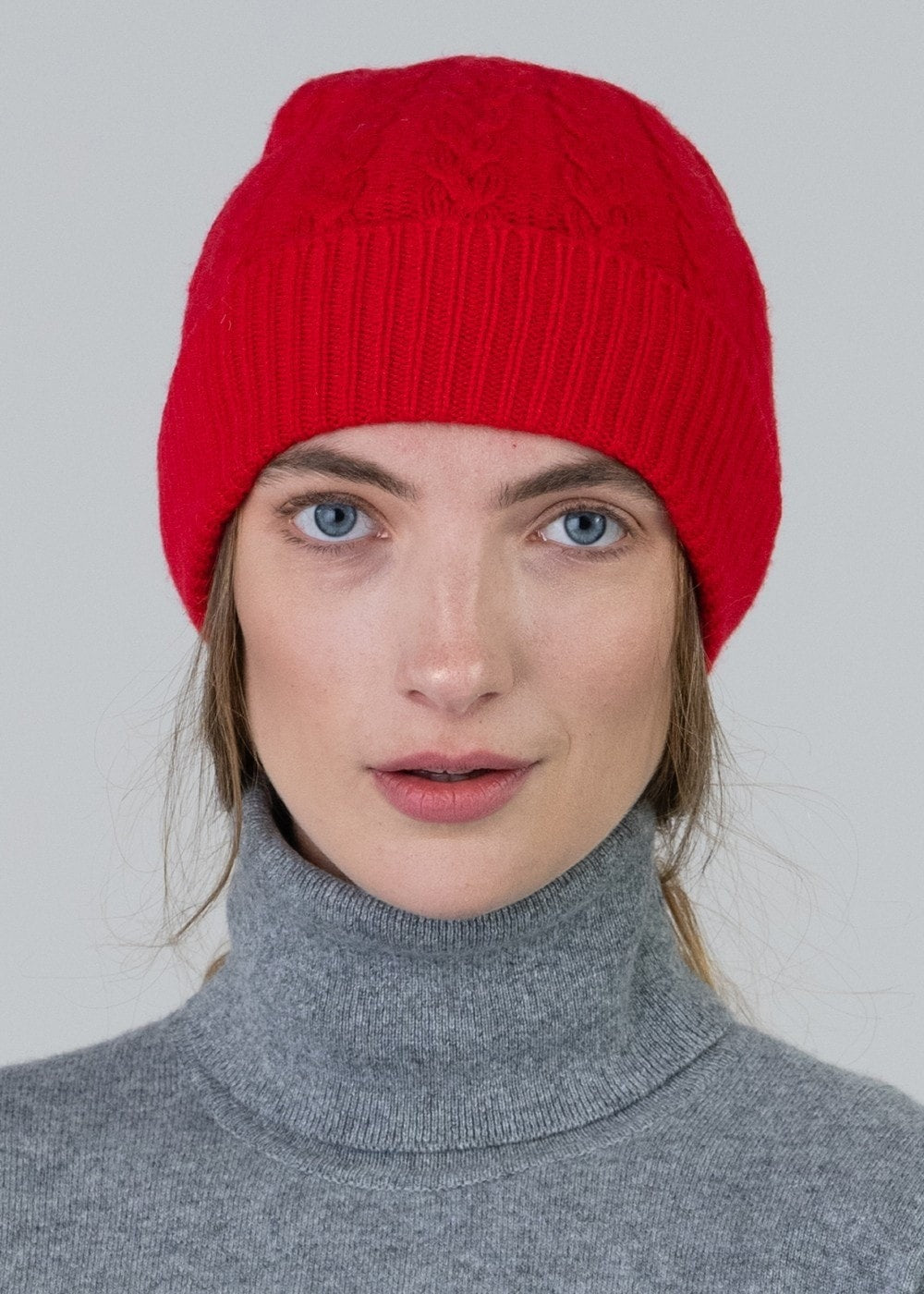 Cashmere Cable Hat - Cardinal - 1