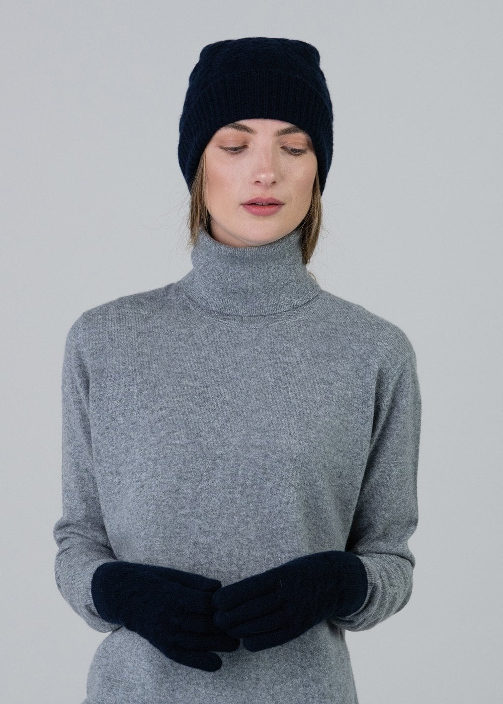 Cashmere Cable Gloves - Navy - 1