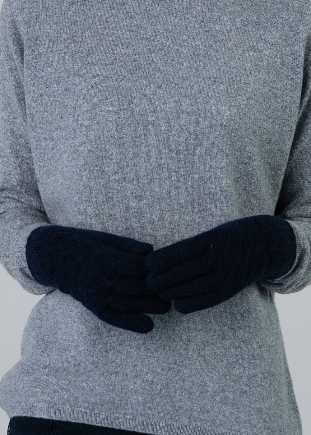 Cashmere Cable Gloves - Navy - 2