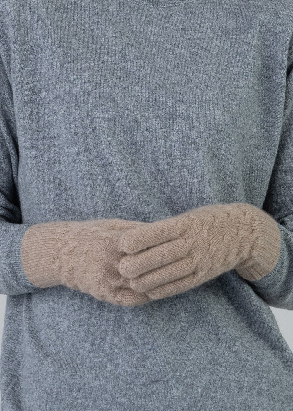 Cashmere Cable Gloves - Dark Natural - 2