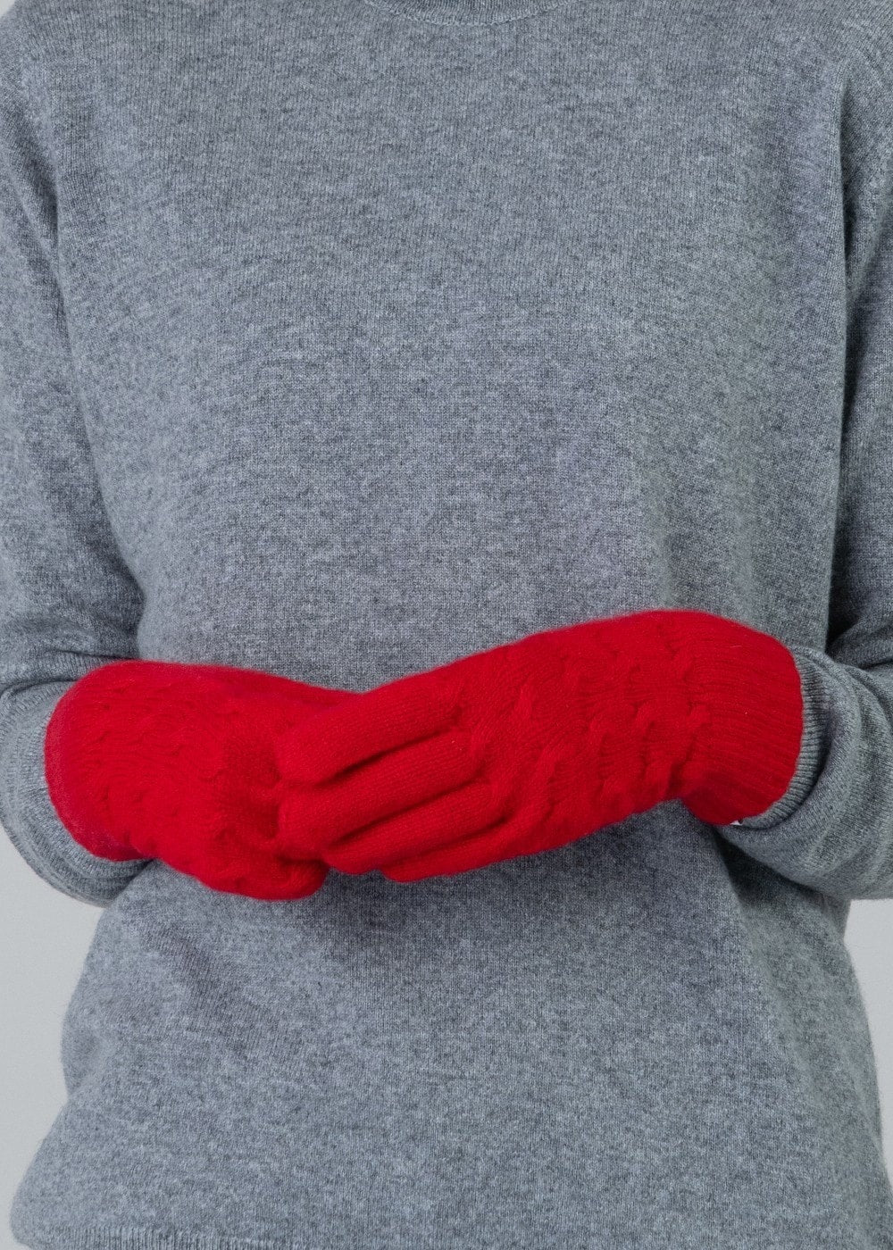 Cashmere Cable Gloves - Cardinal - 2