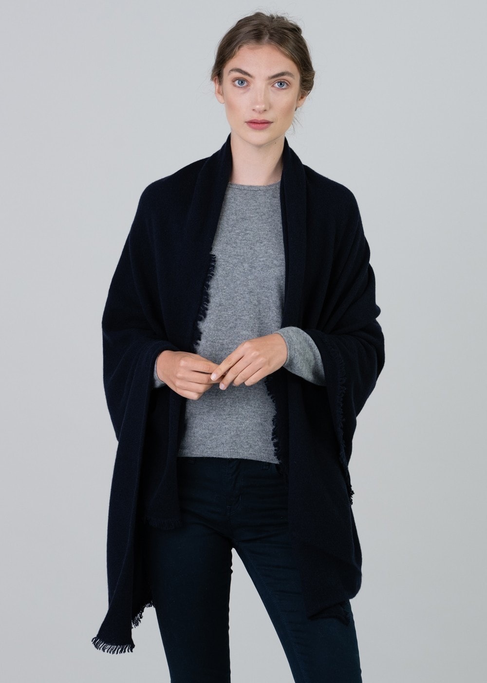 Poppy Cashmere Wrap - Navy - 3