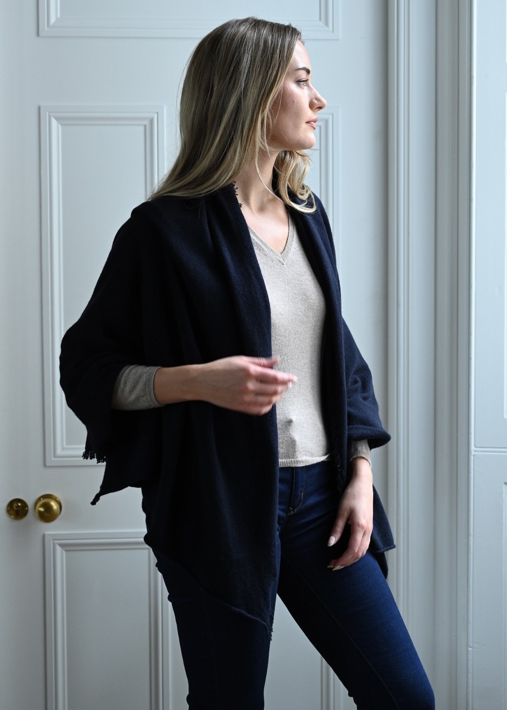 Poppy Cashmere Wrap - Navy - 2