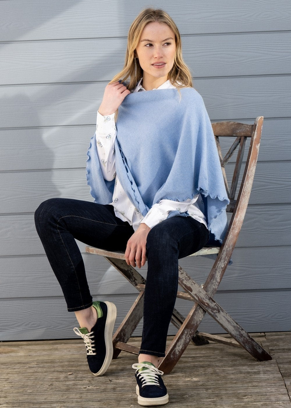 Lindsey Lambswool Poncho - Iceberg - 2