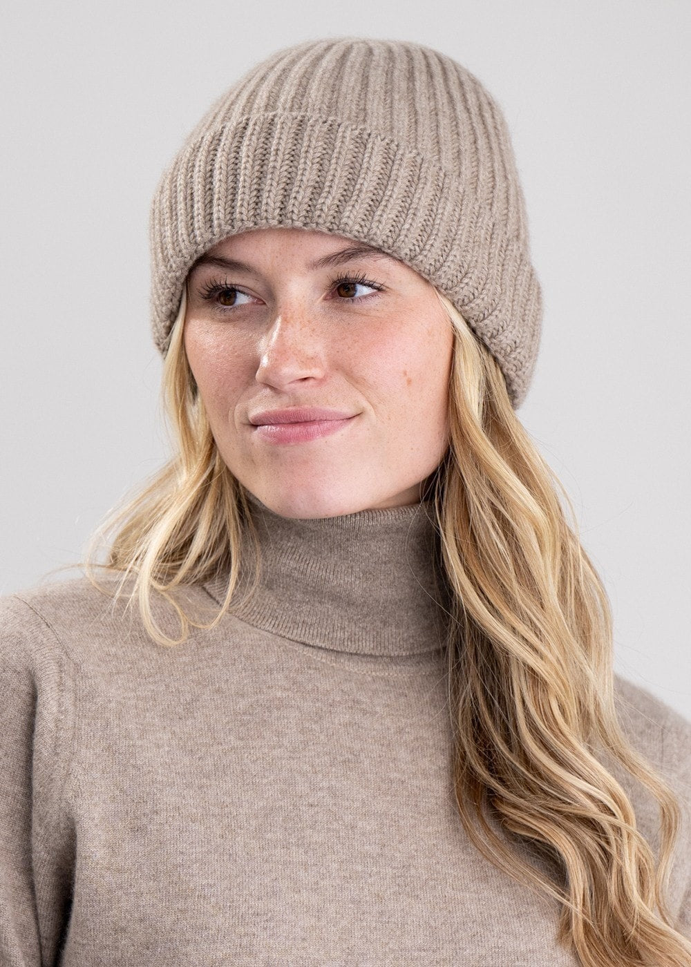 Jude Cashmere Beanie - Dark Natural - 2