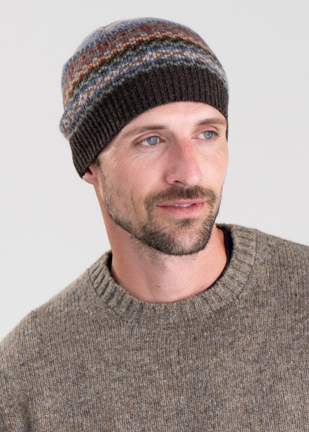 Brodie Lambswool Beanie - Coffee - 3