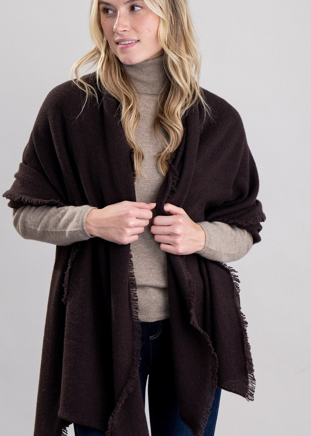 Poppy Cashmere Wrap - Ebony - 3