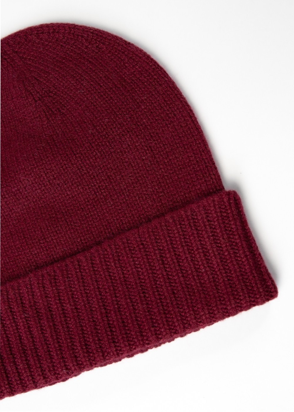 Briar Cashmere Beanie - Damson - 2