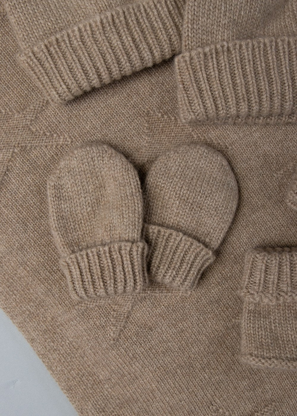 Cashmere Baby Mittens - Teddy Bear - 1