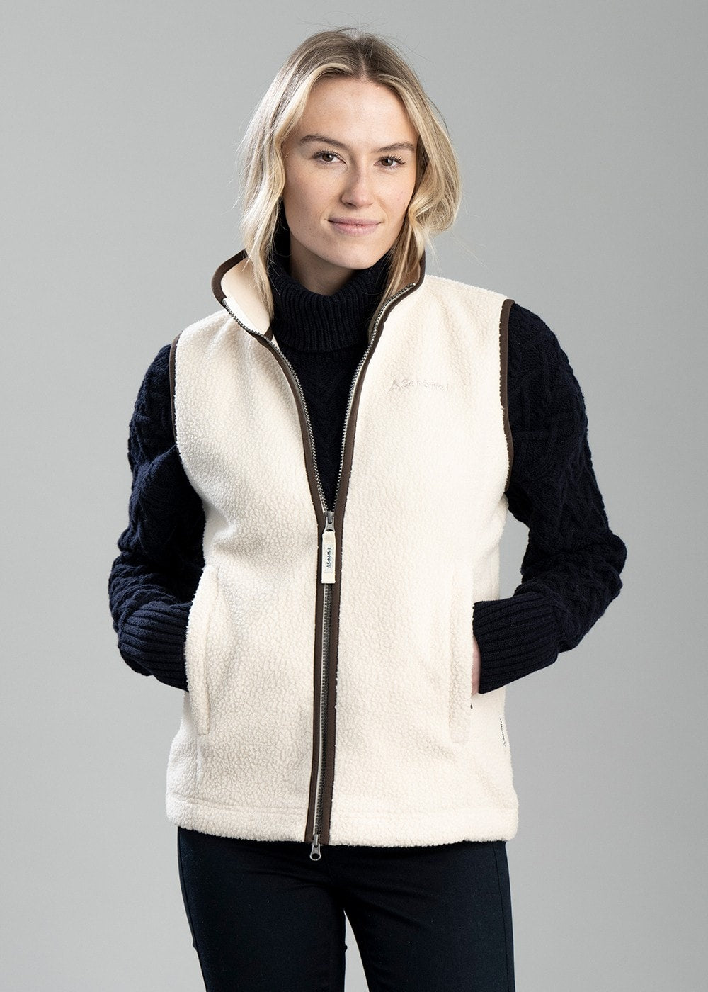 Lyndon Retro Fleece Gilet AW24 - Ecru - 4