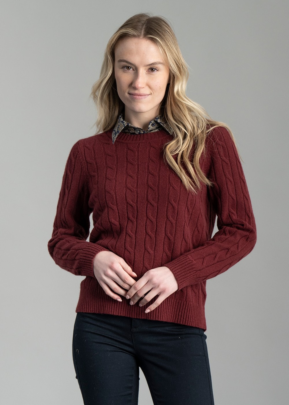 Lambswool Cable Crew Neck - Plumped Red - 3