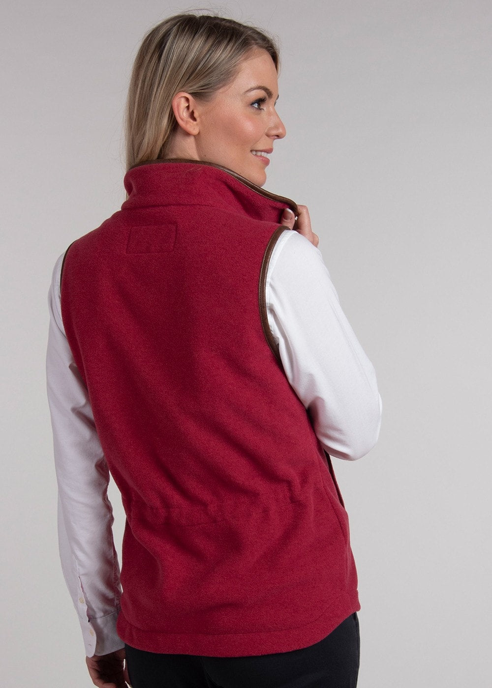 Lyndon Fleece Gilet - Pomegranate - 4