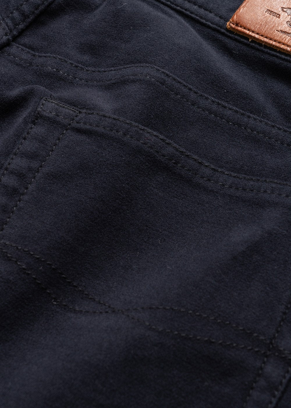 Albury Jeans AW24 - Navy - 7