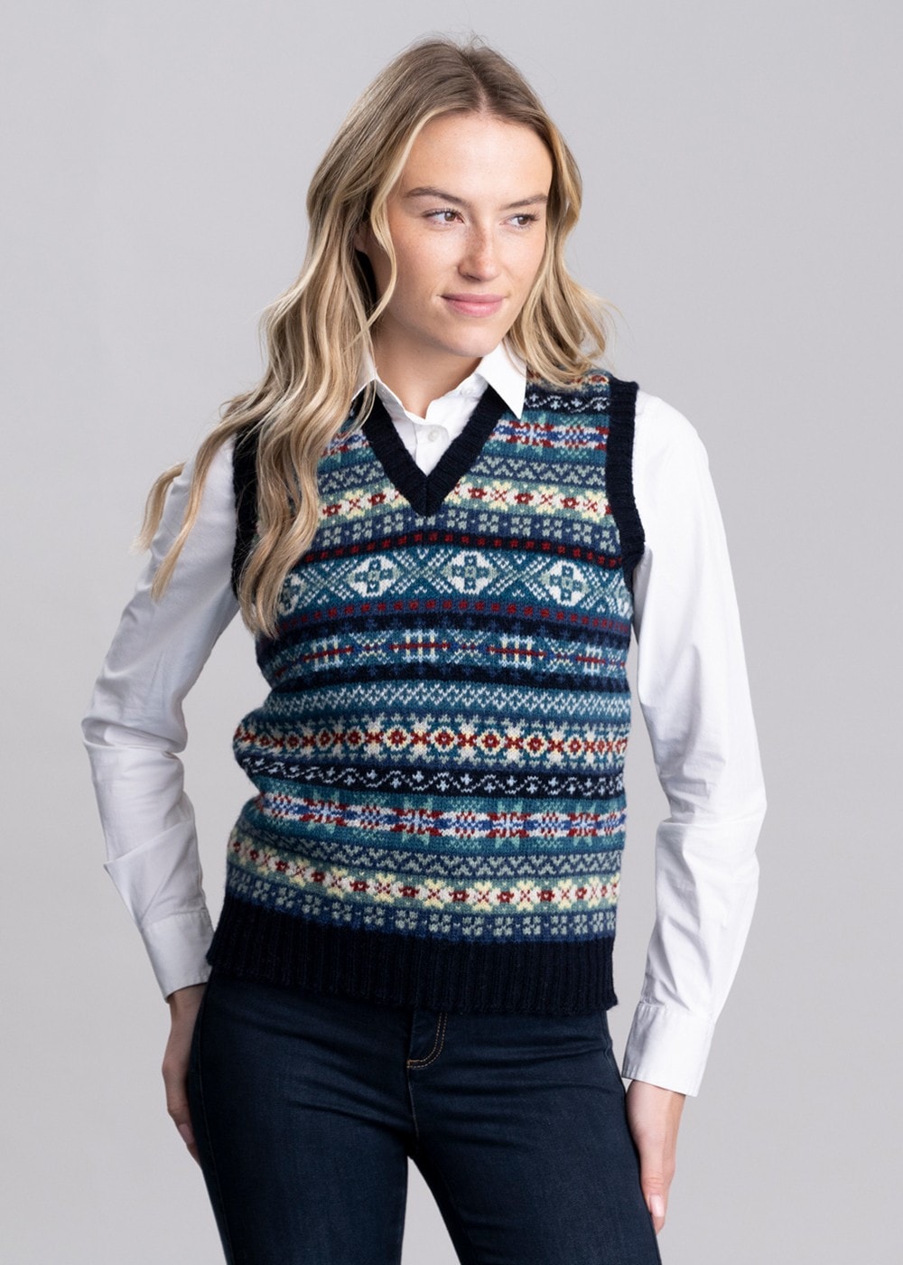 Cullivoe Slipover - Navy Fairisle - 2