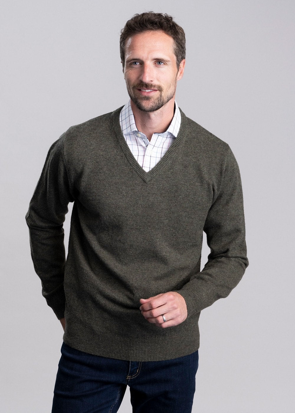 Lewis Lambswool V-Neck Jumper - Woodland - 1