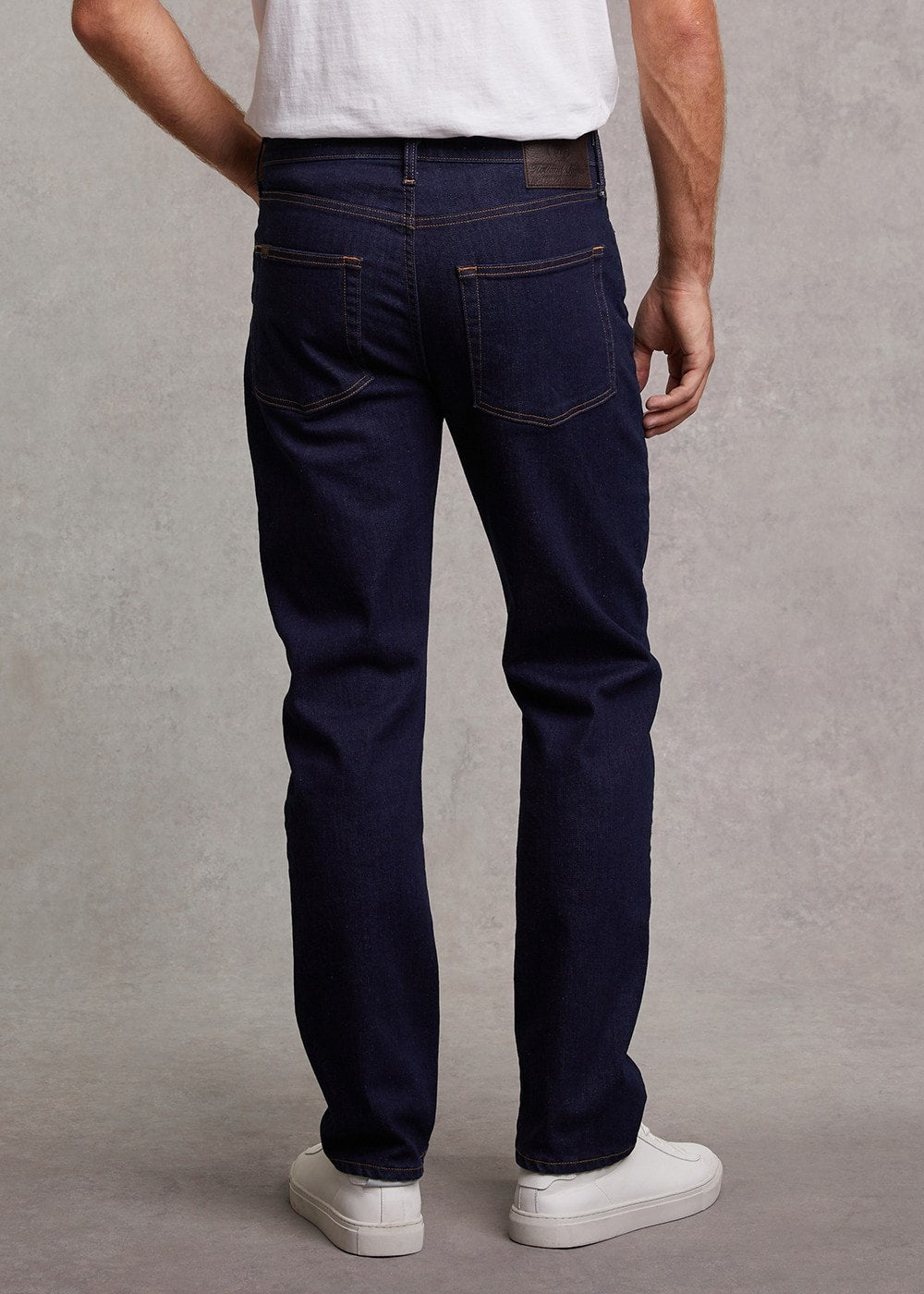 Classic Straight Jeans - Dark Indigo - 2